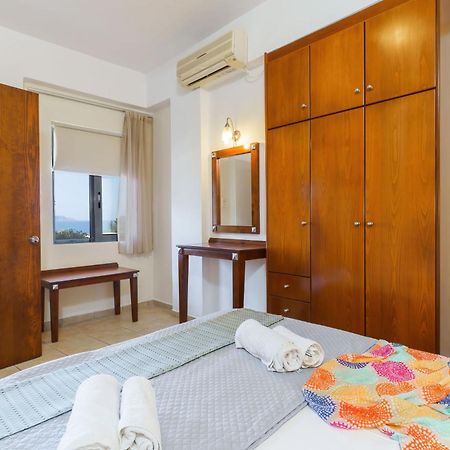 Sunrise Suites & Apartments 칼리베스 객실 사진