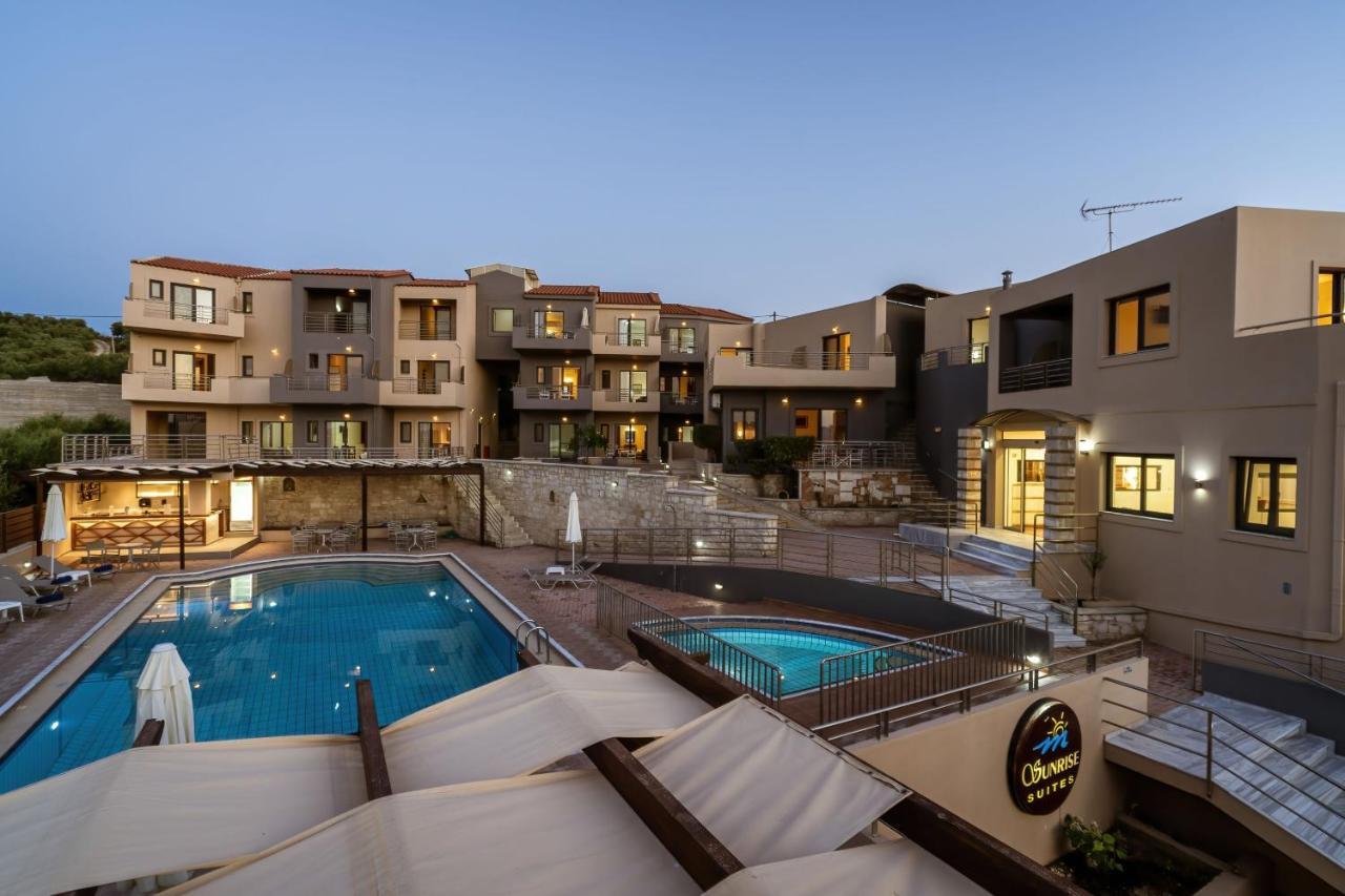 Sunrise Suites & Apartments 칼리베스 외부 사진