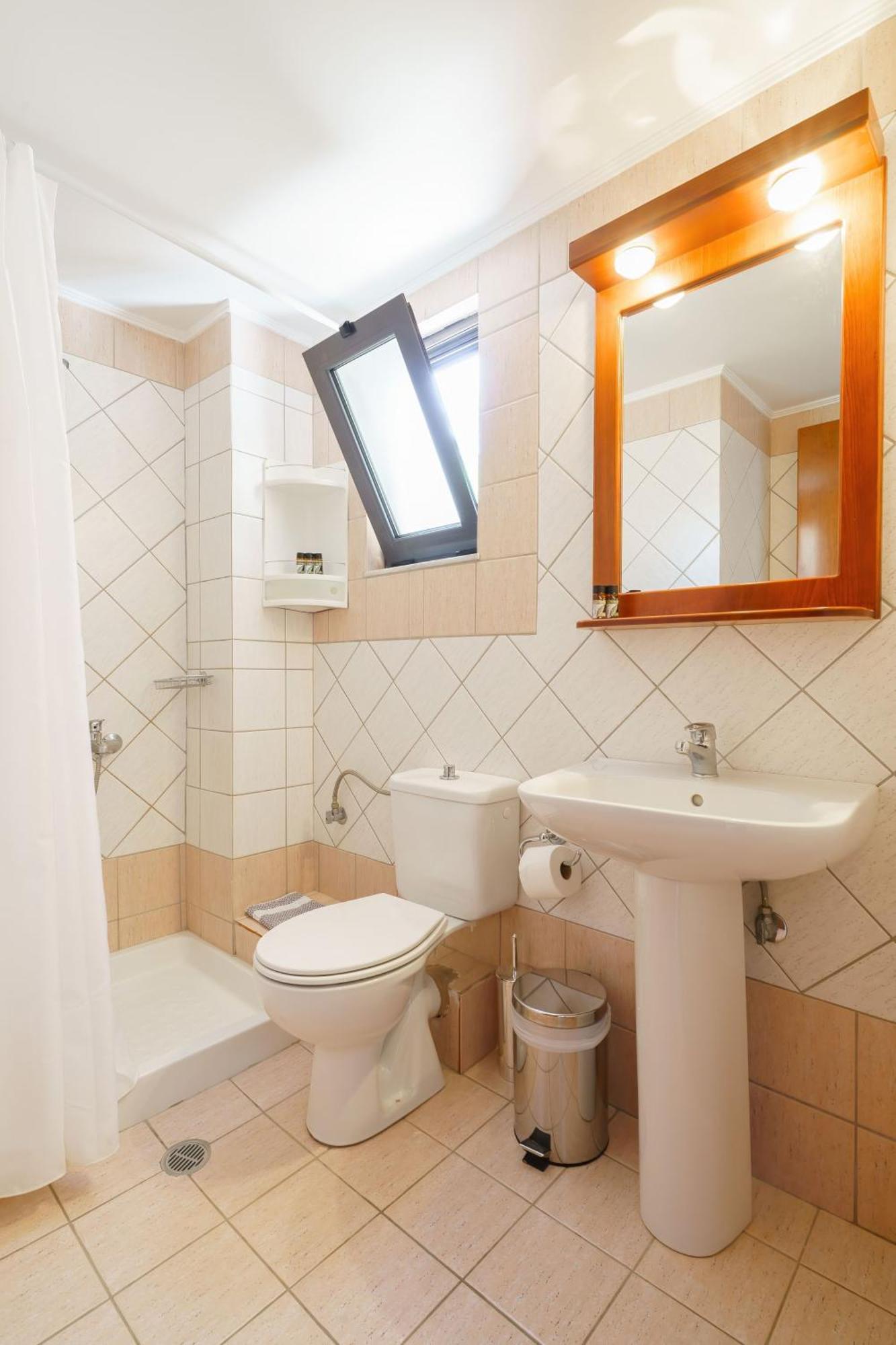Sunrise Suites & Apartments 칼리베스 객실 사진