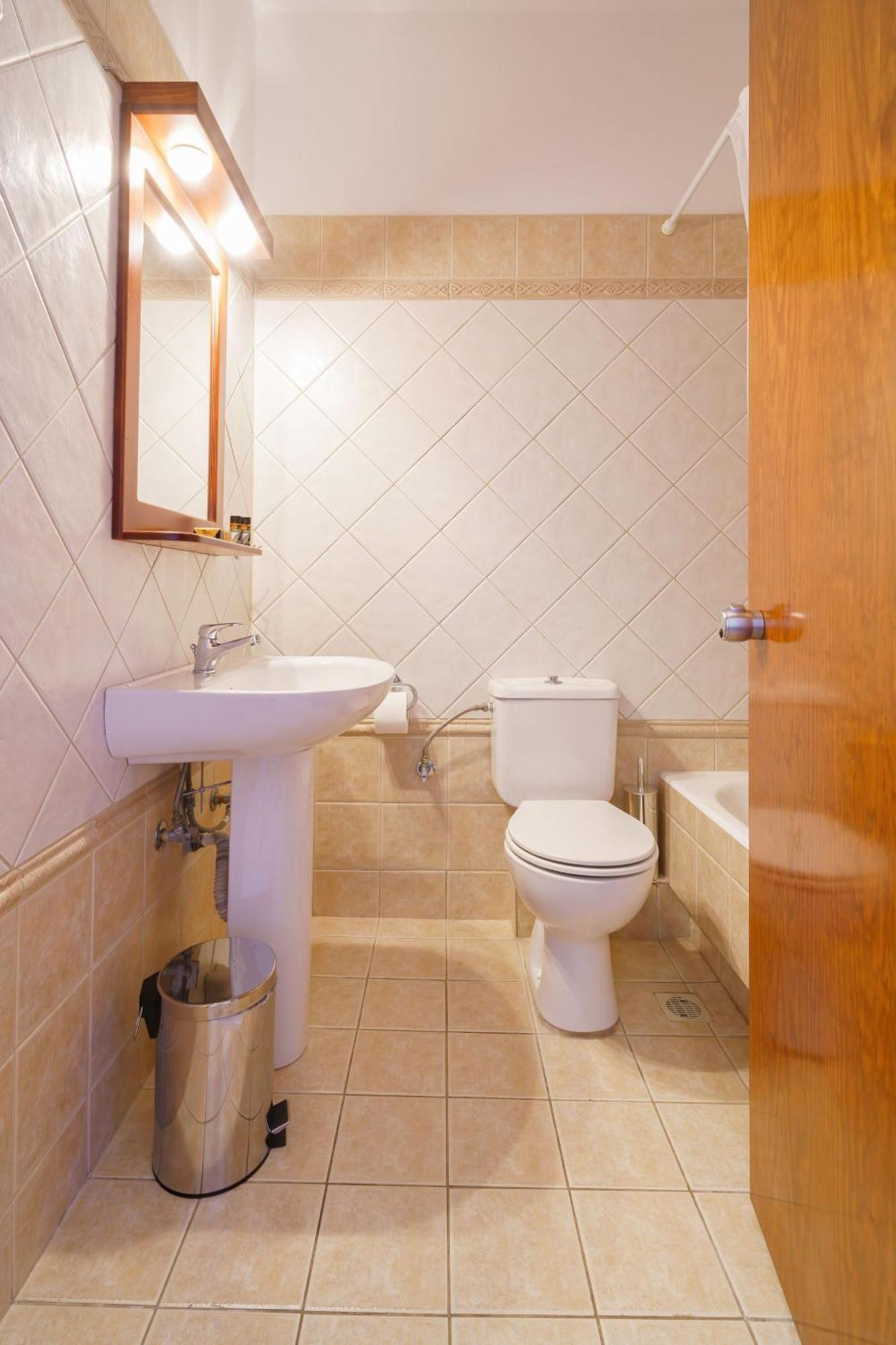 Sunrise Suites & Apartments 칼리베스 객실 사진