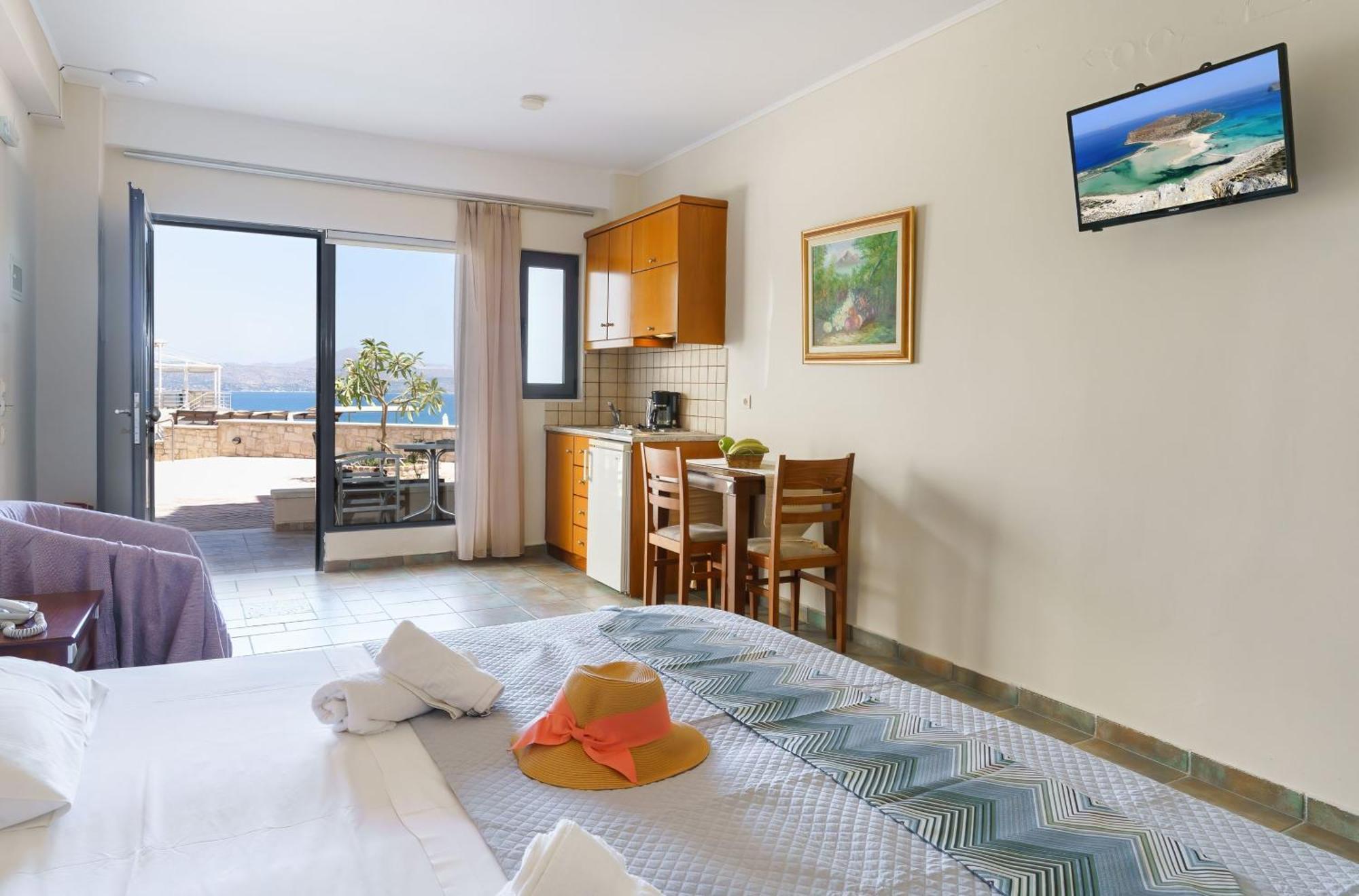 Sunrise Suites & Apartments 칼리베스 객실 사진